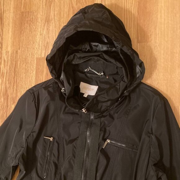 LAUNDRY Women’s Ultra Light Rain Jacket with Hood in Black – Size XL - Picture 3 of 6